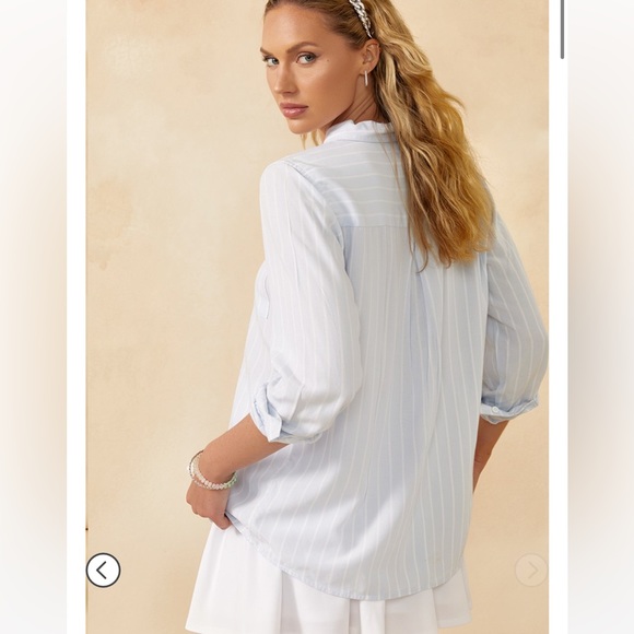 🌸LAST1️⃣🌸NWT Francesca’s Leona Stripe Button Down Top - Picture 4 of 5